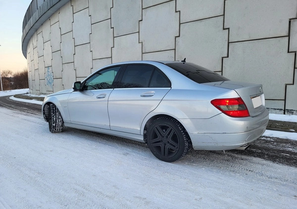 Mercedes-Benz Klasa C cena 28800 przebieg: 298000, rok produkcji 2008 z Mirosławiec małe 277